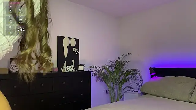 Snapshot of spottyyy chatting on 03/02/25, 06:40 spottyyy online show from 03/02/25, 06:40