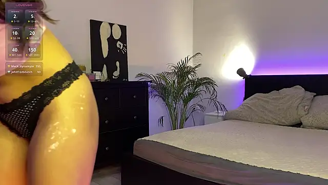 Snapshot of spottyyy chatting on 03/08/25, 01:50 spottyyy online show from 03/08/25, 01:50