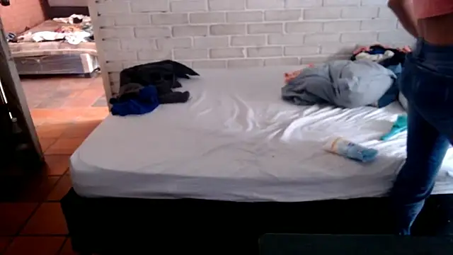 valeriaswang Lucas online show from 03/17/26, 07:28