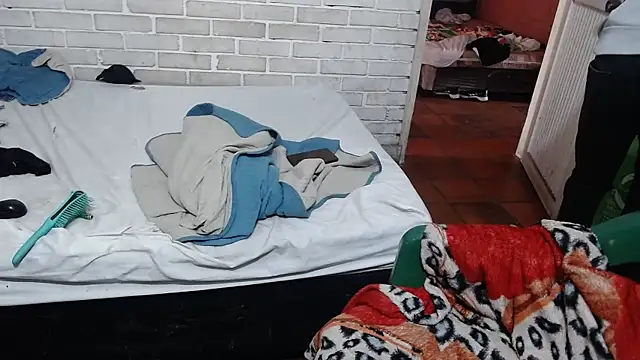 valeriaswang Lucas online show from 04/17/26, 01:58