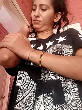 valeriaswang Lucas online show from 07/17/26, 03:39
