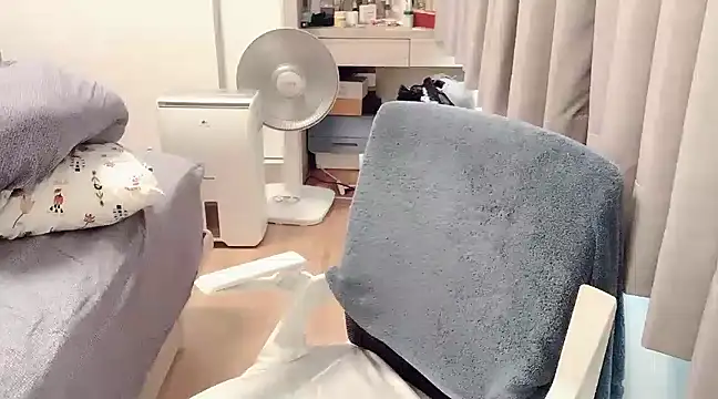 tw yaya online show from 03/03/25, 02:58