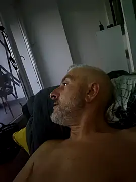 cuci45 online show from 10/10/25, 04:44