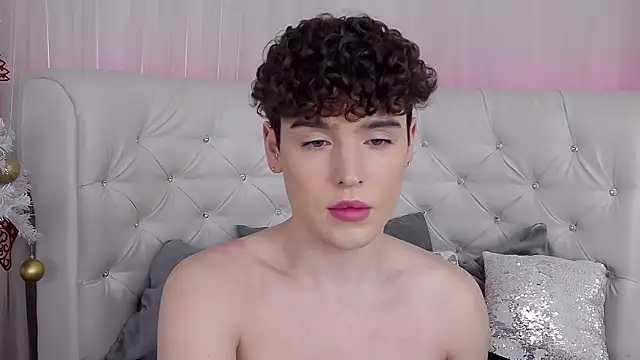 RobbyCharming online show from 01/11/26, 04:06