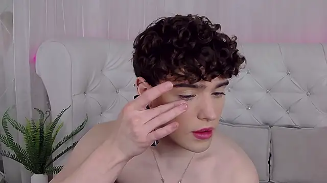 RobbyCharming online show from 03/08/26, 04:49