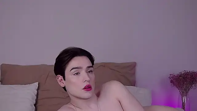 Snapshot of RobbyCharming chatting on 06/14/26, 07:32 RobbyCharming online show from 06/14/26, 07:32
