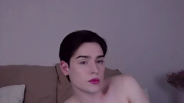 Snapshot of RobbyCharming chatting on 07/11/26, 08:28 RobbyCharming online show from 07/11/26, 08:28