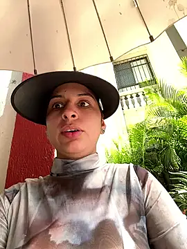 charlotte stevenss  online show from 02/11/25, 02:13