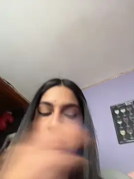 charlotte stevenss  online show from 02/13/26, 01:40