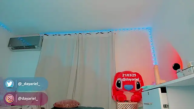 Yellowranger1 online show from 03/22/25, 02:37