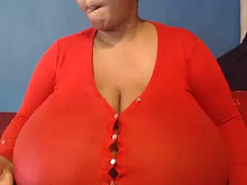 Snapshot of CUTEFIRMMELONSS chatting on 02/26/25, 12:25 CUTEFIRMMELONSS online show from 02/26/25, 12:25