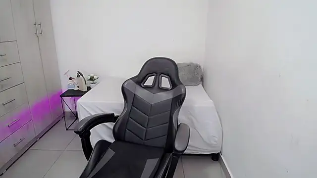 Youlittlepervertt  online show from 01/07/26, 03:53