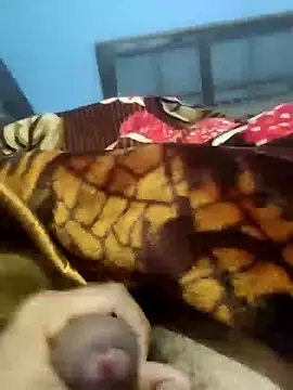 Deshilund9 online show from 01/13/25, 05:33