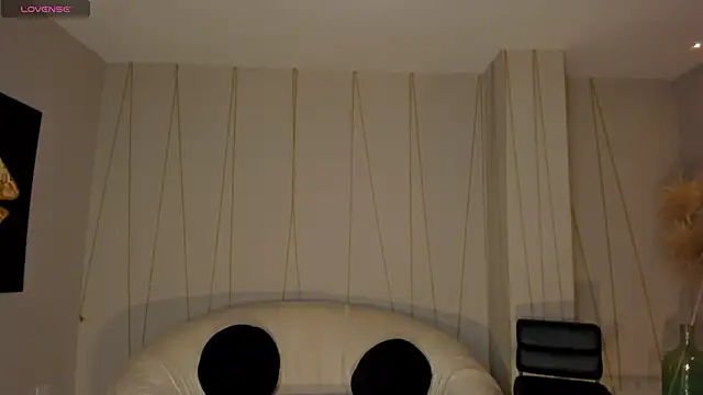 Snapshot of MariamRivera_ chatting on 12/18/24, 03:58 MariamRivera online show from 12/18/24, 03:58