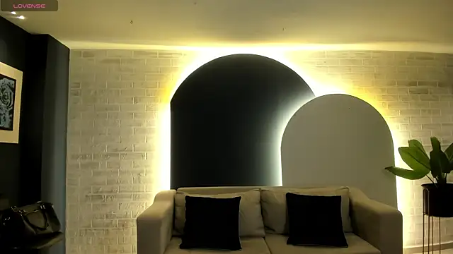 Snapshot of MariamRivera_ chatting on 02/02/25, 03:54 MariamRivera online show from 02/02/25, 03:54