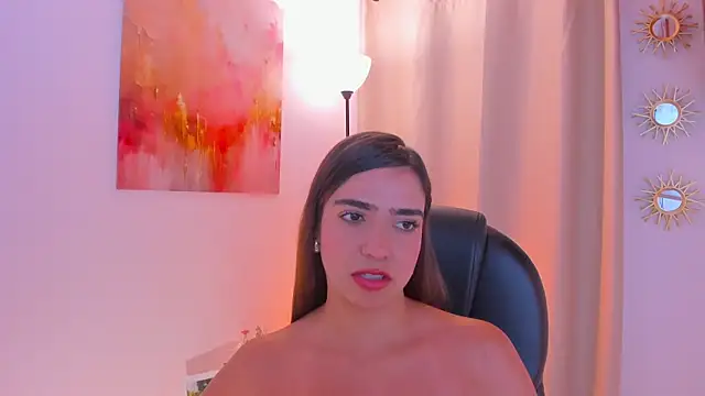 Snapshot of MariamRivera_ chatting on 02/26/26, 02:10 MariamRivera online show from 02/26/26, 02:10