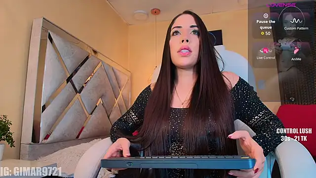 marcela Davila online show from 04/26/26, 01:14
