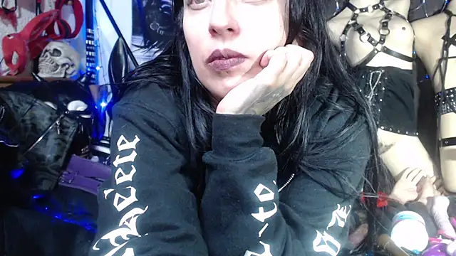 Snapshot of Astartexxx chatting on 03/16/25, 08:32 Astartexxx online show from 03/16/25, 08:32