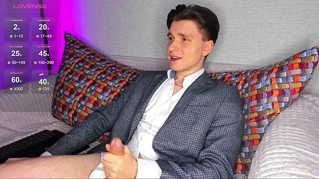 maxboy4 online show from 02/16/25, 03:38