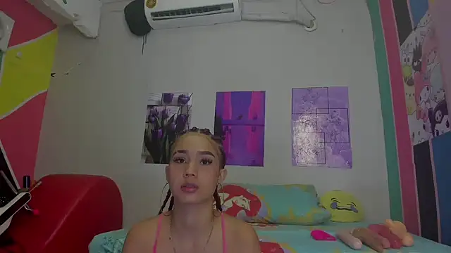 MarianaManzur online show from 02/06/25, 12:59