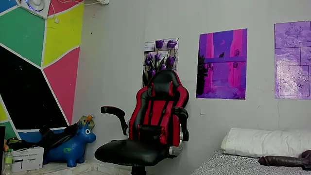 MarianaManzur online show from 09/14/25, 03:44