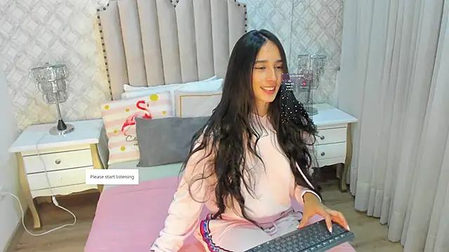 Valentina Ross  online show from 04/11/26, 02:27