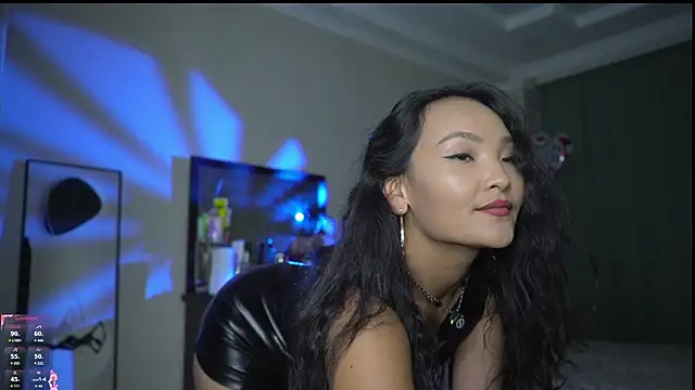 merca 8 online show from 11/26/25, 11:44