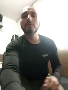 Snapshot of KenllyH chatting on 09/17/25, 10:11 KenllyH online show from 09/17/25, 10:11