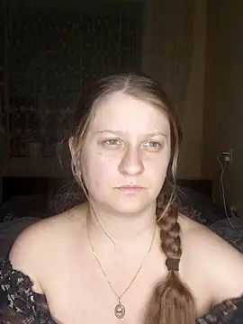 Snapshot of CumCpl chatting on 09/30/25, 08:03 CumCpl online show from 09/30/25, 08:03