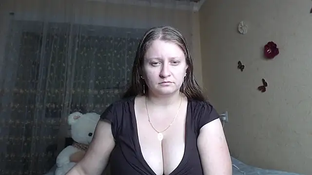 CumCpl online show from 10/18/25, 09:04