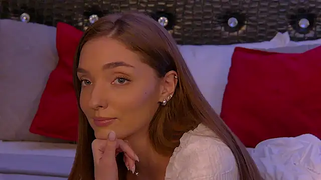 VirginieCruz online show from 02/28/25, 02:53