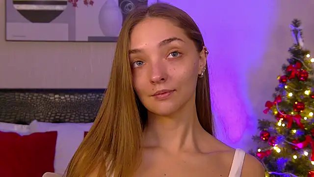 VirginieCruz online show from 12/04/25, 05:39