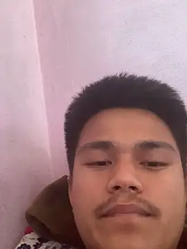 Hullax online show from 03/07/26, 03:47