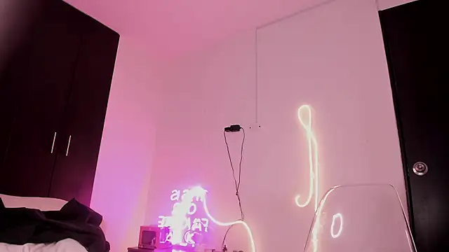 Snapshot of megar_3 chatting on 02/02/25, 10:17 megar 3 online show from 02/02/25, 10:17