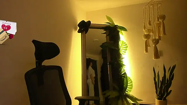 Mala Bad online show from 02/10/25, 11:46