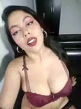 leah passion online show from 12/23/24, 11:49