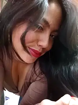 leah passion online show from 09/24/25, 10:13