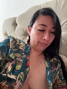 Karina Yang online show from 07/08/26, 07:18