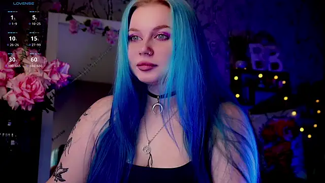 Snapshot of Moon_Valkyrie chatting on 02/10/25, 02:59 Moon Valkyrie online show from 02/10/25, 02:59