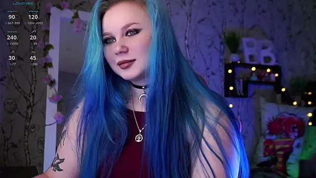 Snapshot of Moon_Valkyrie chatting on 02/19/25, 06:55 Moon Valkyrie online show from 02/19/25, 06:55