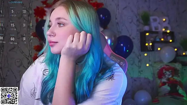 Moon Valkyrie online show from 09/11/25, 06:24