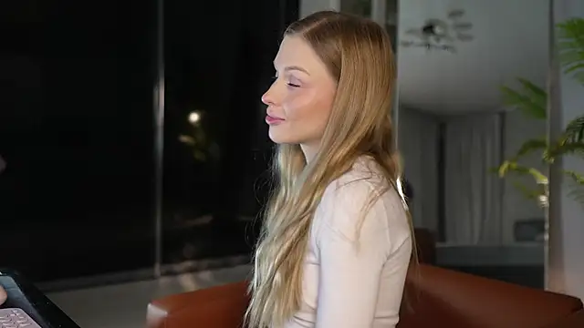 seeunexttime0 online show from 02/09/25, 03:11