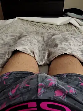 Snapshot of LuqenZo chatting on 02/09/26, 11:36 LuqenZo online show from 02/09/26, 11:36