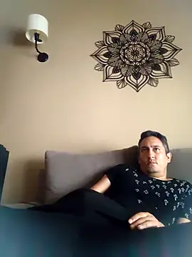 LuqenZo online show from 04/15/26, 07:58