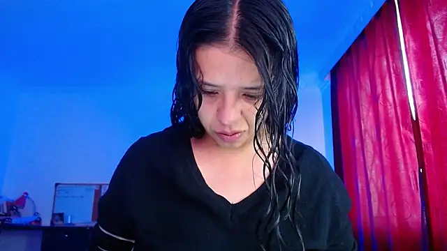 Snapshot of VALERY_MEER chatting on 03/09/26, 12:09 VALERY MEER online show from 03/09/26, 12:09