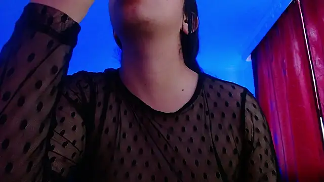 Snapshot of VALERY_MEER chatting on 03/26/26, 11:49 VALERY MEER online show from 03/26/26, 11:49