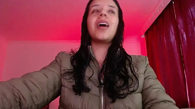 Snapshot of VALERY_MEER chatting on 04/06/26, 11:44 VALERY MEER online show from 04/06/26, 11:44