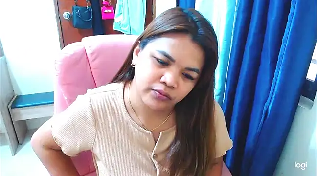 iamYourBestGirl online show from 03/07/25, 03:19