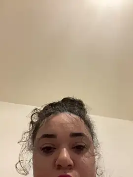 Snapshot of peaches006 chatting on 01/25/25, 12:06 peaches006 online show from 01/25/25, 12:06