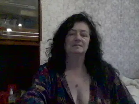 GypsiQueen2 online show from 03/15/25, 03:06